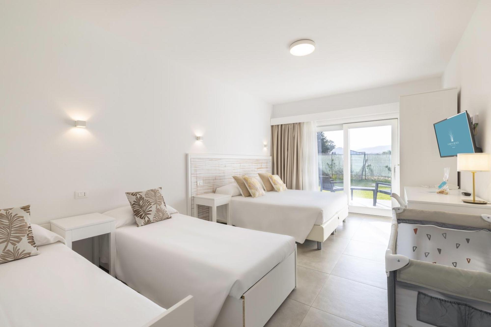 Hotel S'Arena Beach Ла Калета Екстериор снимка